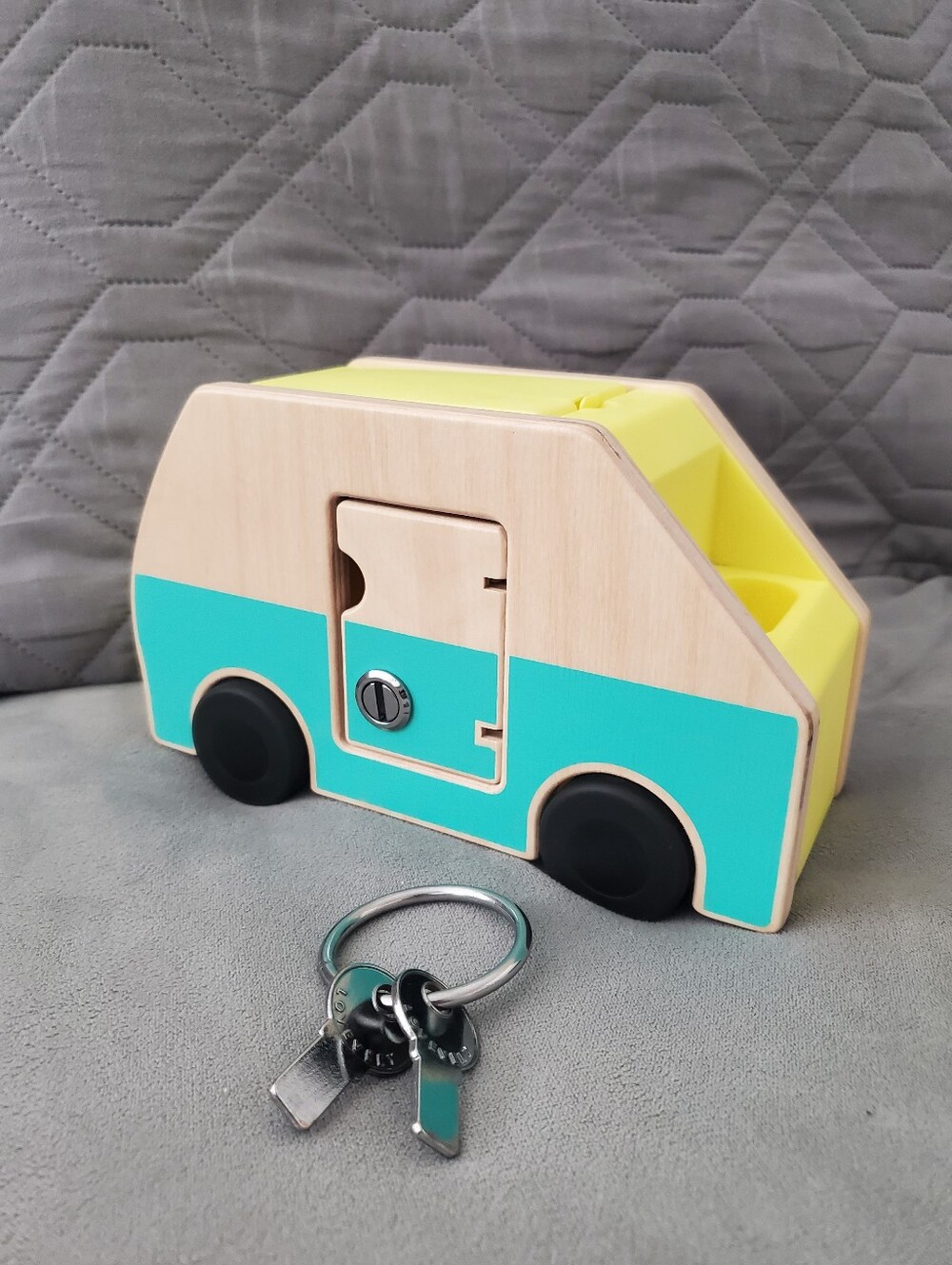 Lovevery Free Spirit Wooden Camper Van with keys